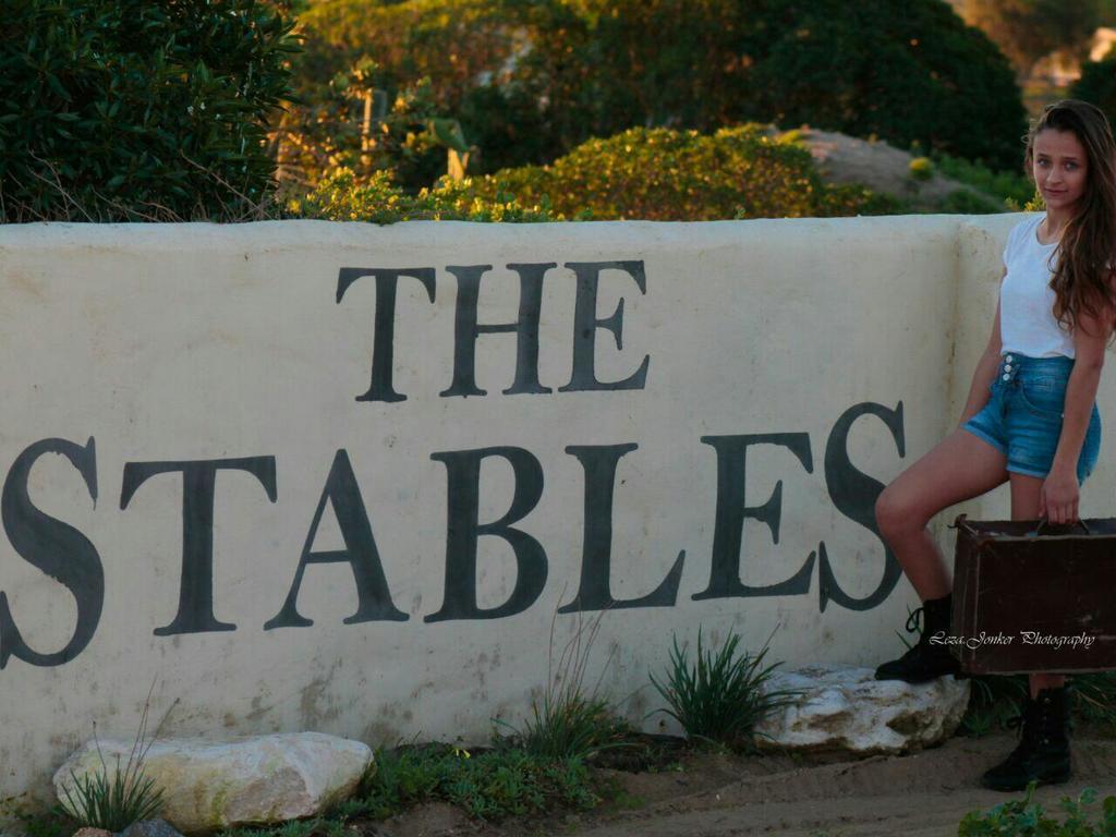 The Stables Accommodation 랑게바안 외부 사진