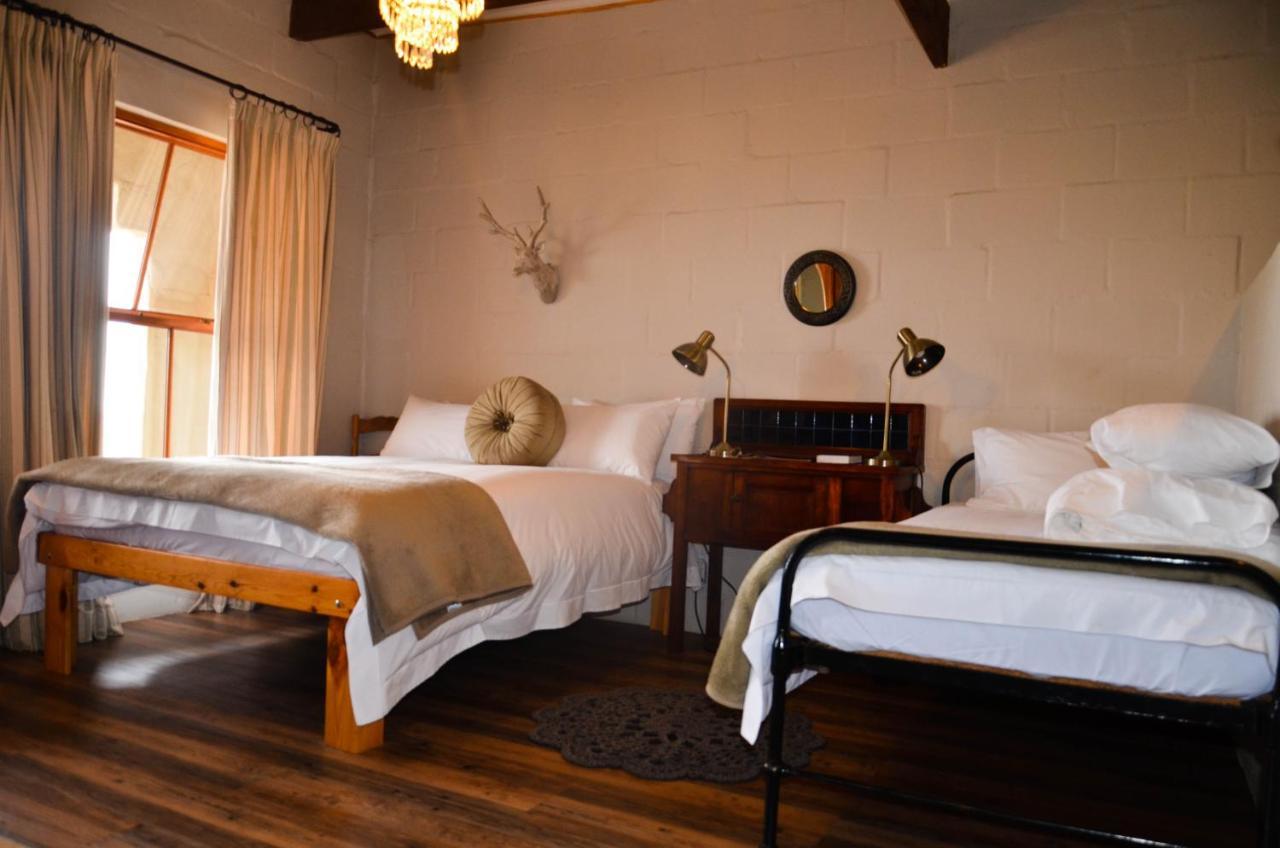 The Stables Accommodation 랑게바안 외부 사진