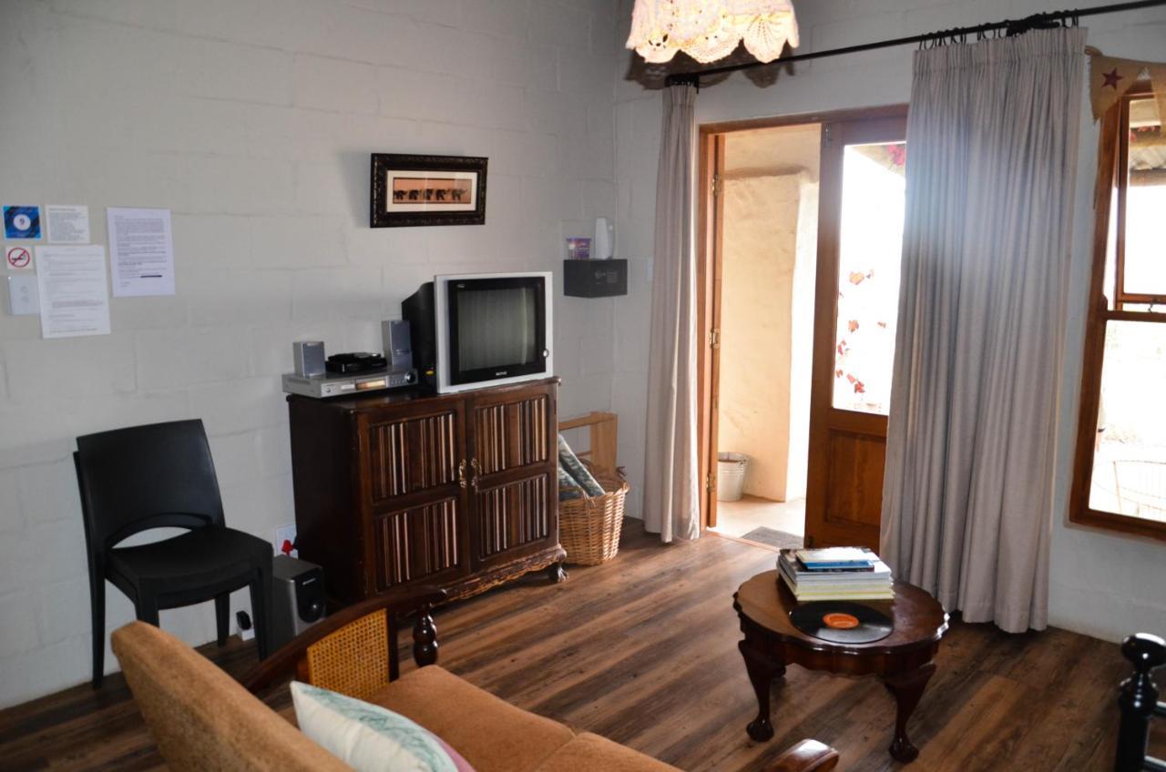 The Stables Accommodation 랑게바안 외부 사진