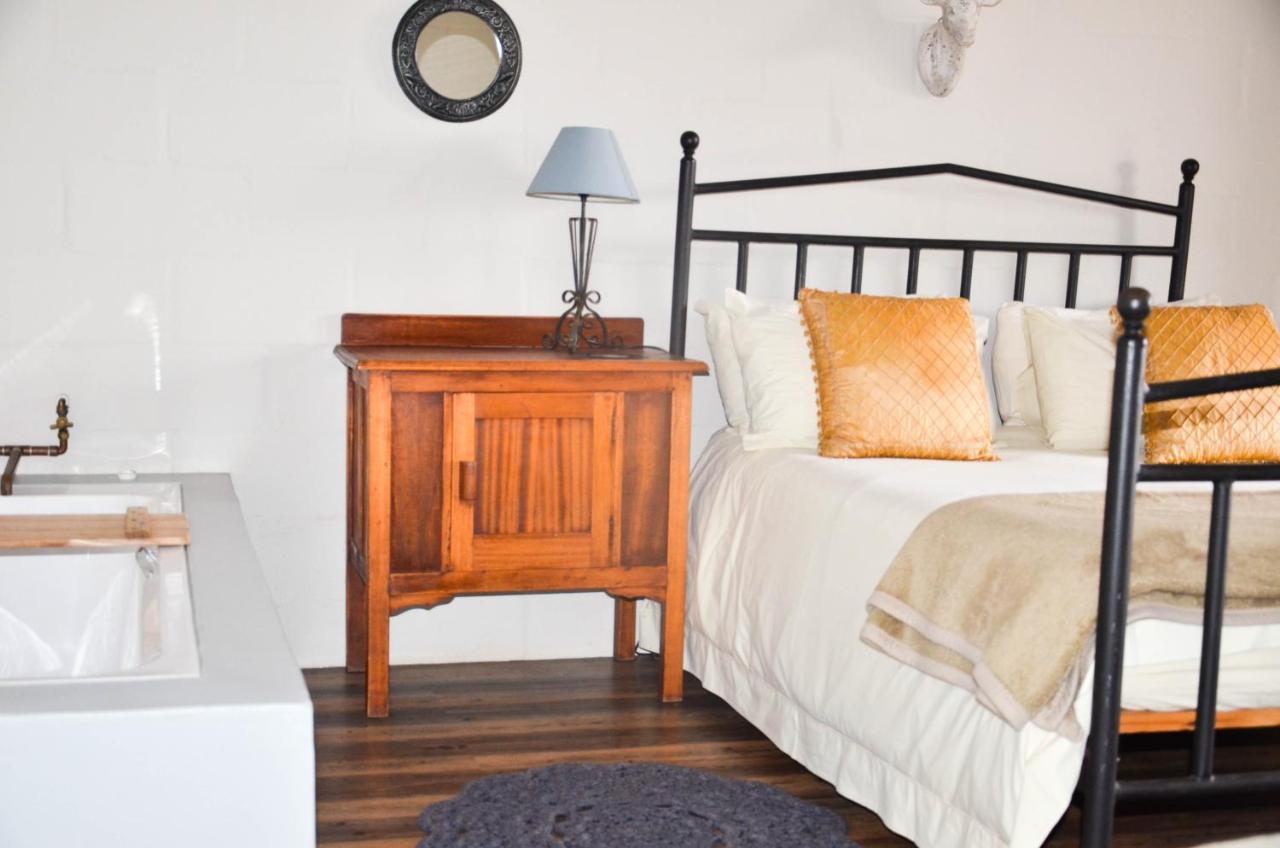 The Stables Accommodation 랑게바안 외부 사진